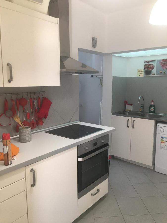 3 Bedroom Town House - Historic Centre Of Cascais. 100 Mts From The Beach And Centre Of Cascais Eksteriør bilde